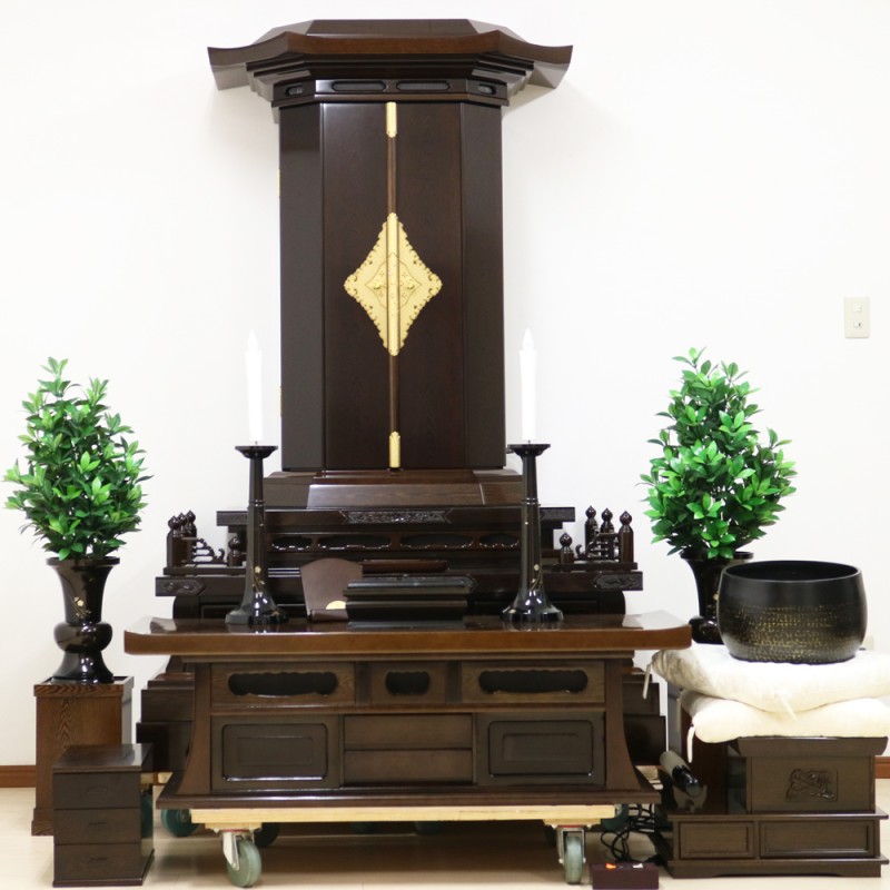 創価学会 厨子型 中古仏壇677　大型・拠点・国産・特別特装ご本尊様ご安置可能