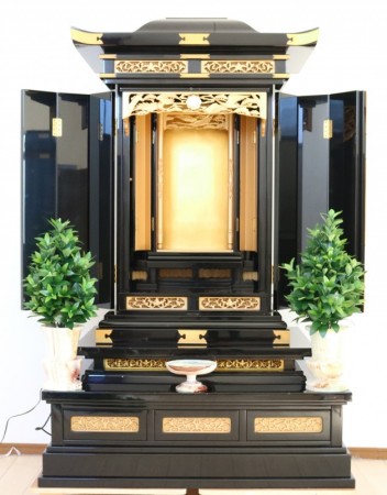 創価学会 厨子型 中古仏壇B601　大型仏壇　和室・拠点に最適です